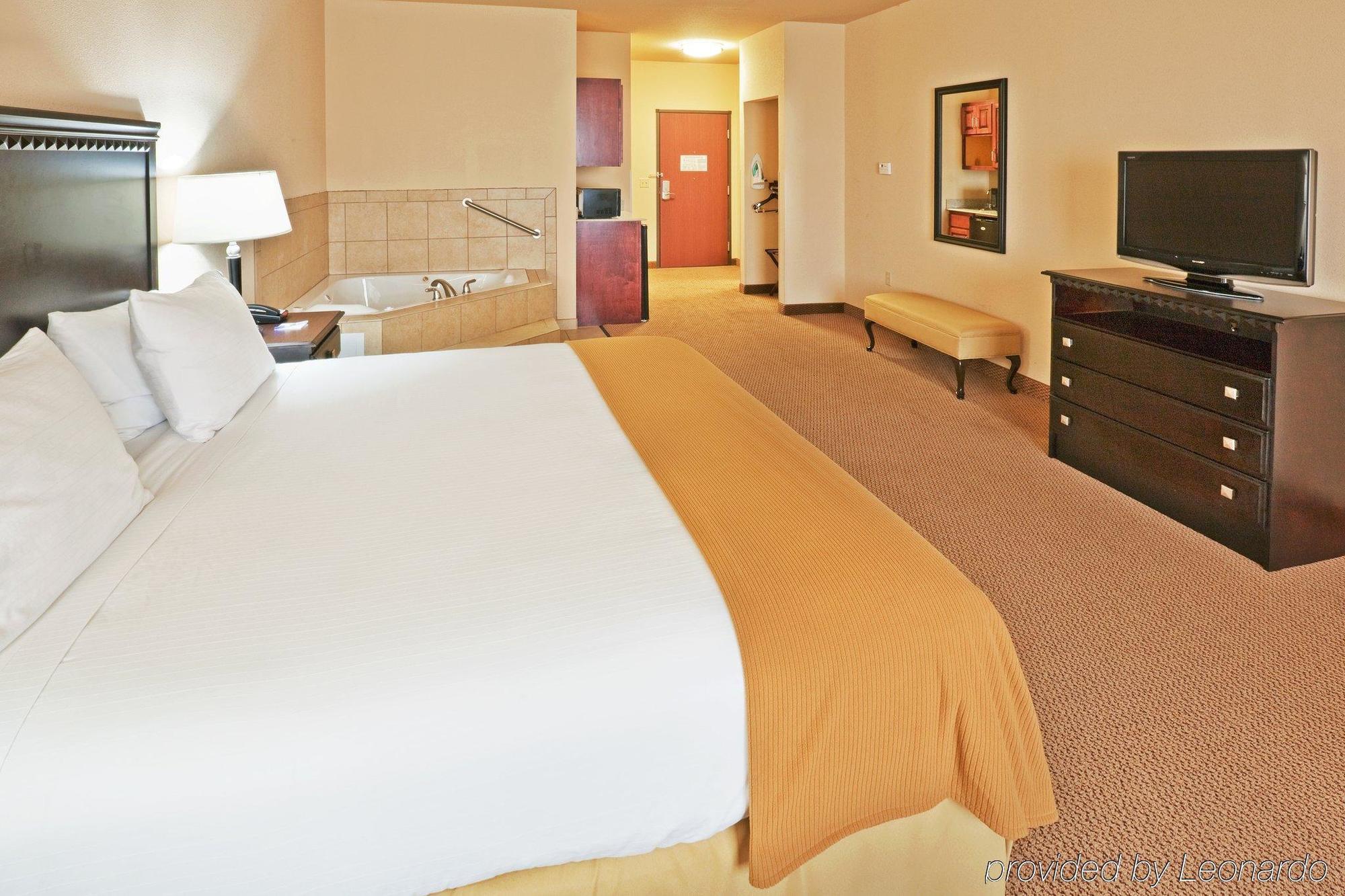 Holiday Inn Express Hotel And Suites Altus By Ihg Exteriör bild