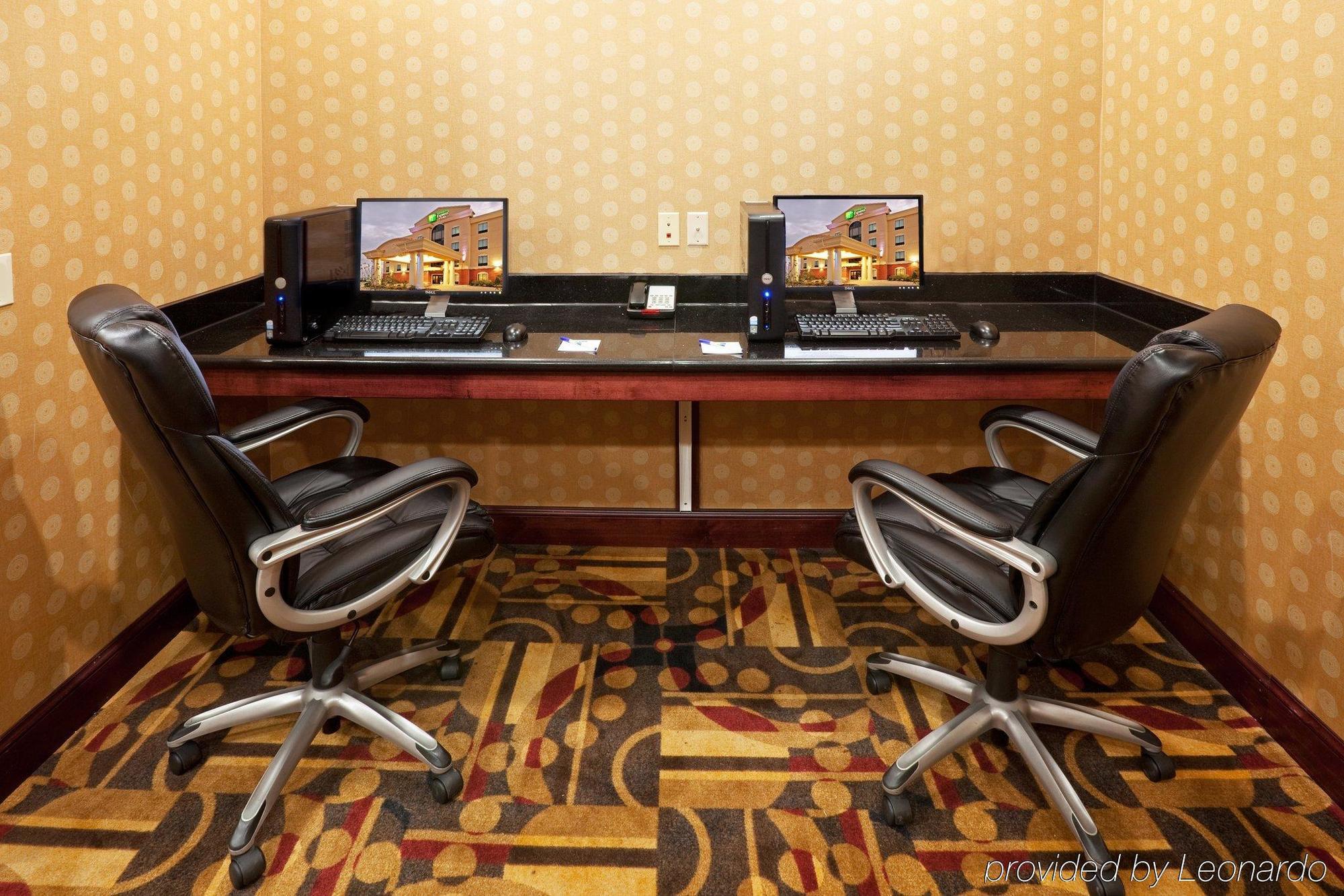 Holiday Inn Express Hotel And Suites Altus By Ihg Exteriör bild